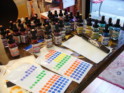 ドローイングセッション
好きな画材をご持参ください。皆で自由に、好きな絵を描くイベントです。要参加費（飲み物代込）